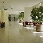 بيت ضيافة Kolej Akademie